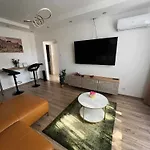 公寓 Citylux Apartman-ingyenes Parkolas