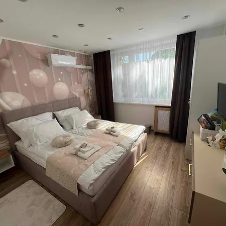 Citylux Apartman-ingyenes Parkolas Apartament