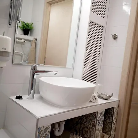 Citylux Apartman-ingyenes Parkolas Apartament Debreţin